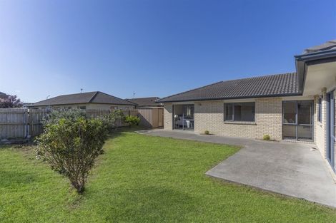 Photo of property in 27 Donegal Park Drive, Flat Bush, Auckland, 2019