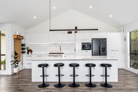 Photo of property in 97 Lisland Drive, Kinloch, Taupo, 3377