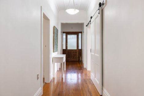 Photo of property in 375 Kaitemako Road, Welcome Bay, Tauranga, 3175