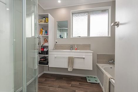 Photo of property in 86 Fairs Road, Milson, Palmerston North, 4414