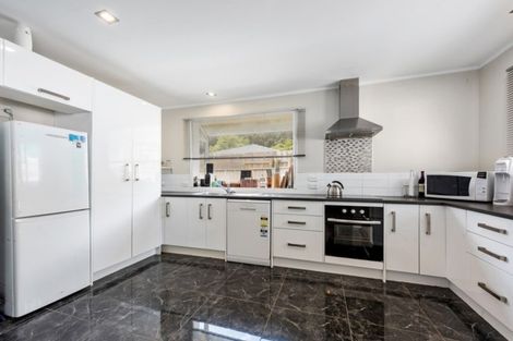 Photo of property in 95 Horoeka Street, Stokes Valley, Lower Hutt, 5019