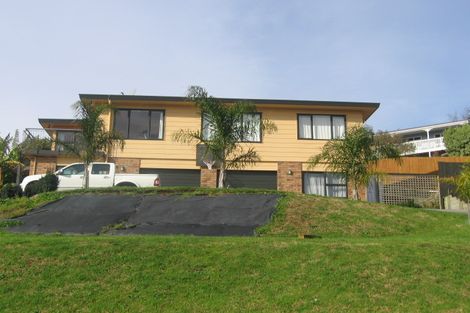 Photo of property in 48 Barberton Terrace, Red Hill, Papakura, 2110