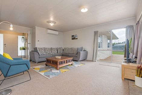 Photo of property in 34 Lockhart Avenue, Milson, Palmerston North, 4414