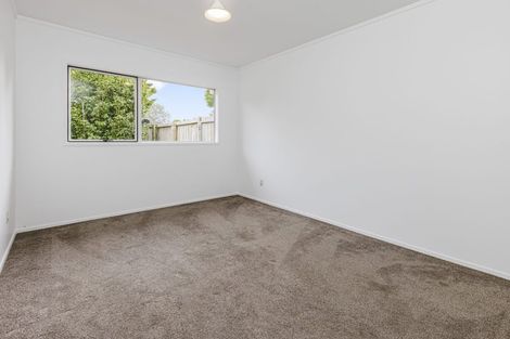 Photo of property in 2/21 Harper Street, Papakura, 2110