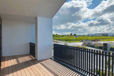 Photo of property in 7 Percy Neils Road, Hobsonville, Auckland, 0616