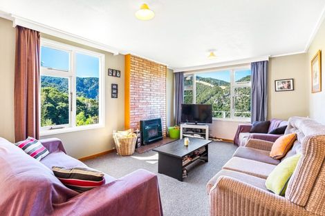 Photo of property in 24 Tui Terrace, Waipori Falls, Outram, 9073