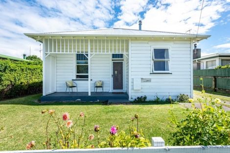 Photo of property in 13 Queens Road, Elgin, Gisborne, 4010