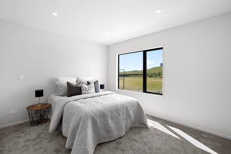 Photo of property in 70 Overton Street, Rototuna North, 3210