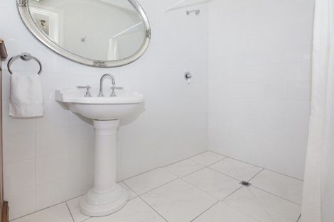 Photo of property in 16 Webb Street, St Albans, Christchurch, 8014