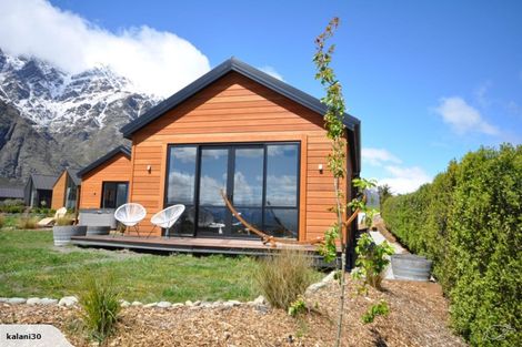 Photo of property in 36 Jacks Point Rise, Jacks Point, Queenstown, 9371