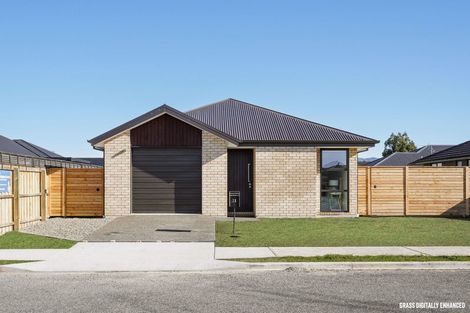 Photo of property in 28 Blakely Street, Amberley, 7410