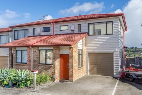 Photo of property in 20/22 Northcross Drive, Oteha, Auckland, 0632