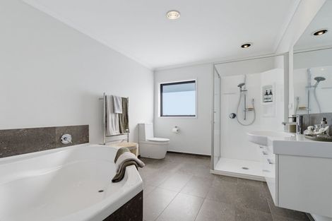Photo of property in 45 Sereno Vista, Bellevue, Tauranga, 3110
