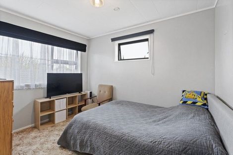 Photo of property in 14 Oberon Street, Stratford, 4332