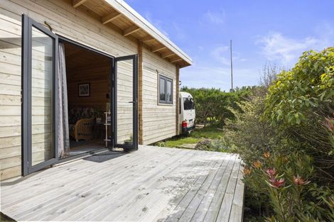 Photo of property in 10 King Street, Opunake, 4616