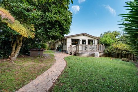 Photo of property in 14 Cumberland Crescent, Welcome Bay, Tauranga, 3112