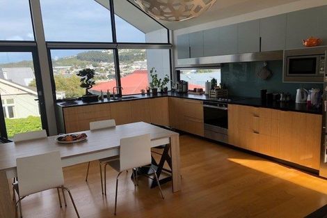 Photo of property in 76 Brougham Street, Mount Victoria, Wellington, 6011