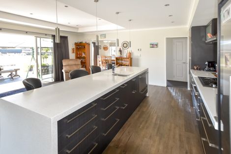 Photo of property in 4 The Drive, Twizel, 7999