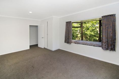 Photo of property in 5a Jensen Place, Frankleigh Park, New Plymouth, 4310