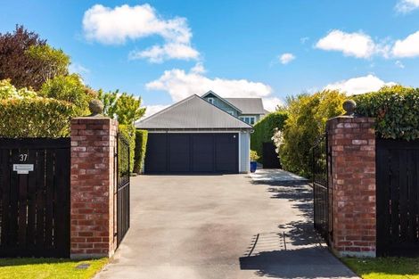 Photo of property in 37 Winchester Street, Merivale, Christchurch, 8014