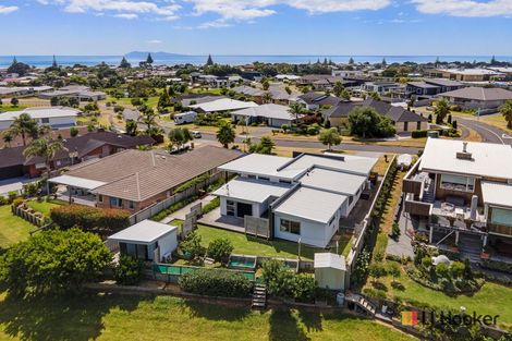 Photo of property in 38 Browns Drive, Waihi Beach, 3611