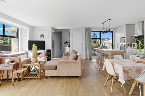 Photo of property in 30a Links Avenue, Mount Maunganui, 3116