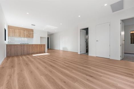 Photo of property in 48 Whakairo Crescent, Gulf Harbour, Whangaparaoa, 0930