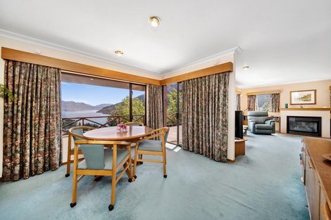 Photo of property in 15 Belfast Terrace, Queenstown, 9300