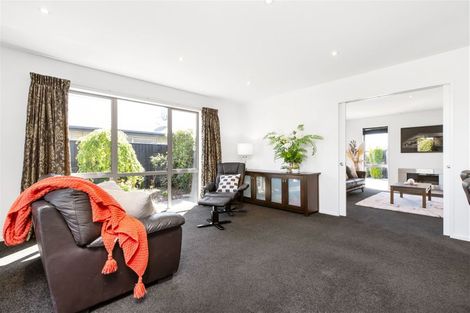 Photo of property in 11 Ambrosia Lane, Aidanfield, Christchurch, 8025