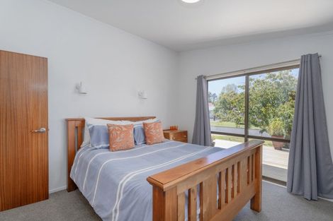 Photo of property in 104 Cook Drive, Whitianga, 3510