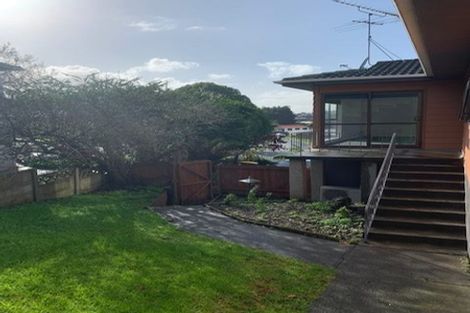 Photo of property in 13 Lendenfeld Drive, Papatoetoe, Auckland, 2025