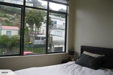 Photo of property in 9/7 Hanson Street, Mount Cook, Wellington, 6021