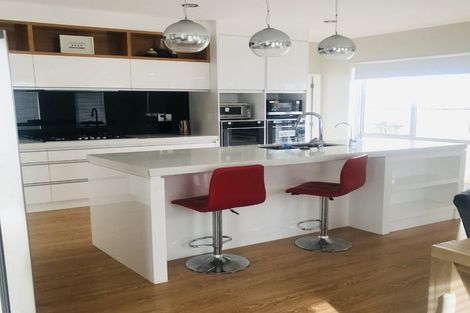 Photo of property in 61 Castlederg Drive, Flat Bush, Auckland, 2019