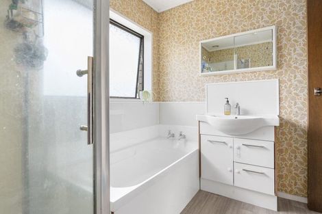 Photo of property in 16a Cunningham Road, Beerescourt, Hamilton, 3200