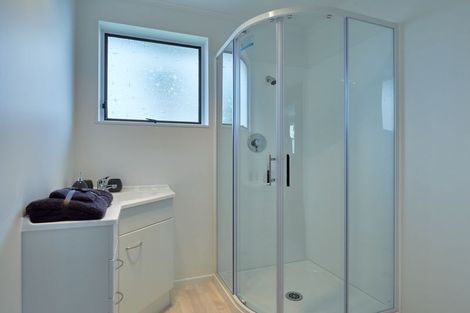 Photo of property in 60a Rhodes Drive, Kelvin Grove, Palmerston North, 4414