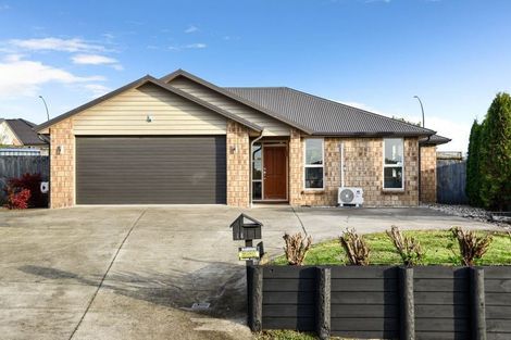 Photo of property in 18 Te Ironui Place, Huntington, Hamilton, 3210