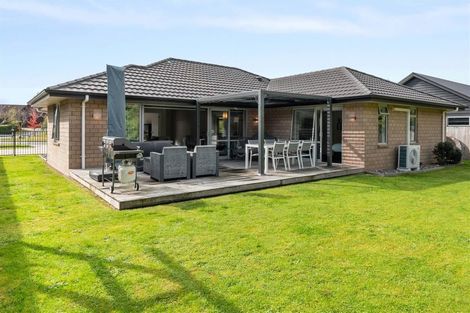 Photo of property in 61 Hamon Place, Pukehangi, Rotorua, 3015
