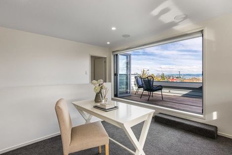 Photo of property in 27 Hemi Street, Narrow Neck, Auckland, 0622