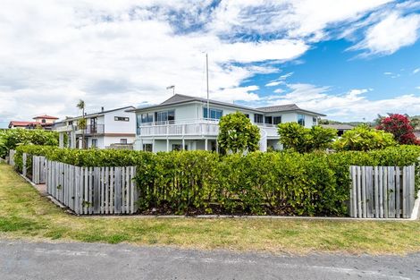 Photo of property in 56 Le Quesne Road, Bay View, Napier, 4104