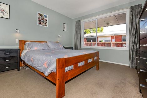 Photo of property in 2/6 Nanette Street, Upper Riccarton, Christchurch, 8041