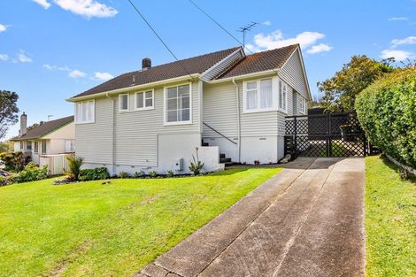 Photo of property in 94 Cook Street, Marfell, New Plymouth, 4310