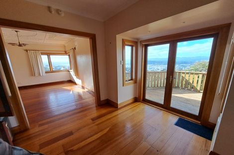 Photo of property in 13 Highbury Crescent, Highbury, Wellington, 6012