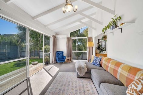 Photo of property in 9a Stuart Street, Holmes Hill, Oamaru, 9401