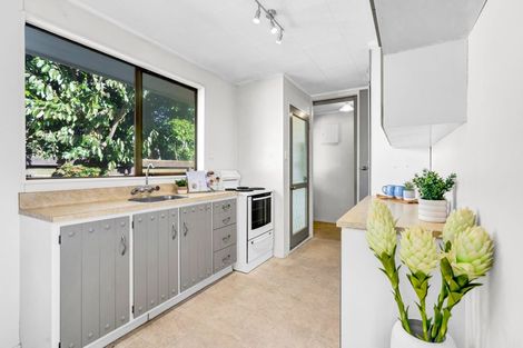 Photo of property in 12 Villa Place, Bell Block, New Plymouth, 4312