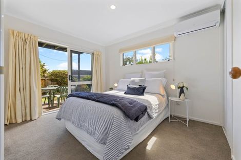 Photo of property in 2 Pipi Street, Two Mile Bay, Taupo, 3330