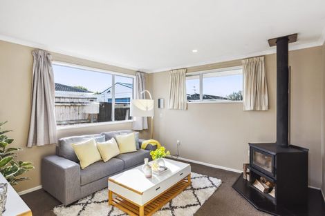 Photo of property in 37 Kapanui Road, Waikanae, 5036