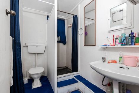 Photo of property in 292 Main Road, Tawa, Wellington, 5028