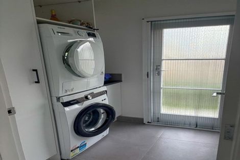 Photo of property in 71 Monarch Avenue, Hillcrest, Auckland, 0627