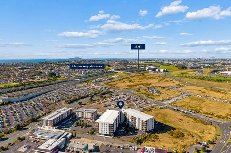 Photo of property in 512/3 Kaipiho Lane, Albany, Auckland, 0632