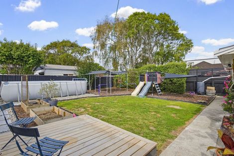 Photo of property in 28 Marlborough Street, Levin, 5510